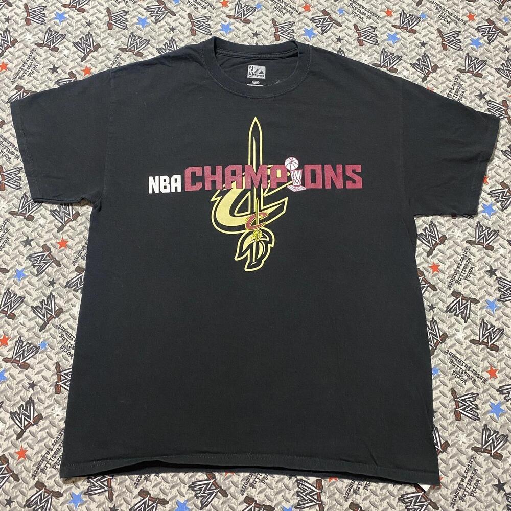 Lebron James 23 Cleveland Cavaliers   Finals Champion Mens T-Shirt